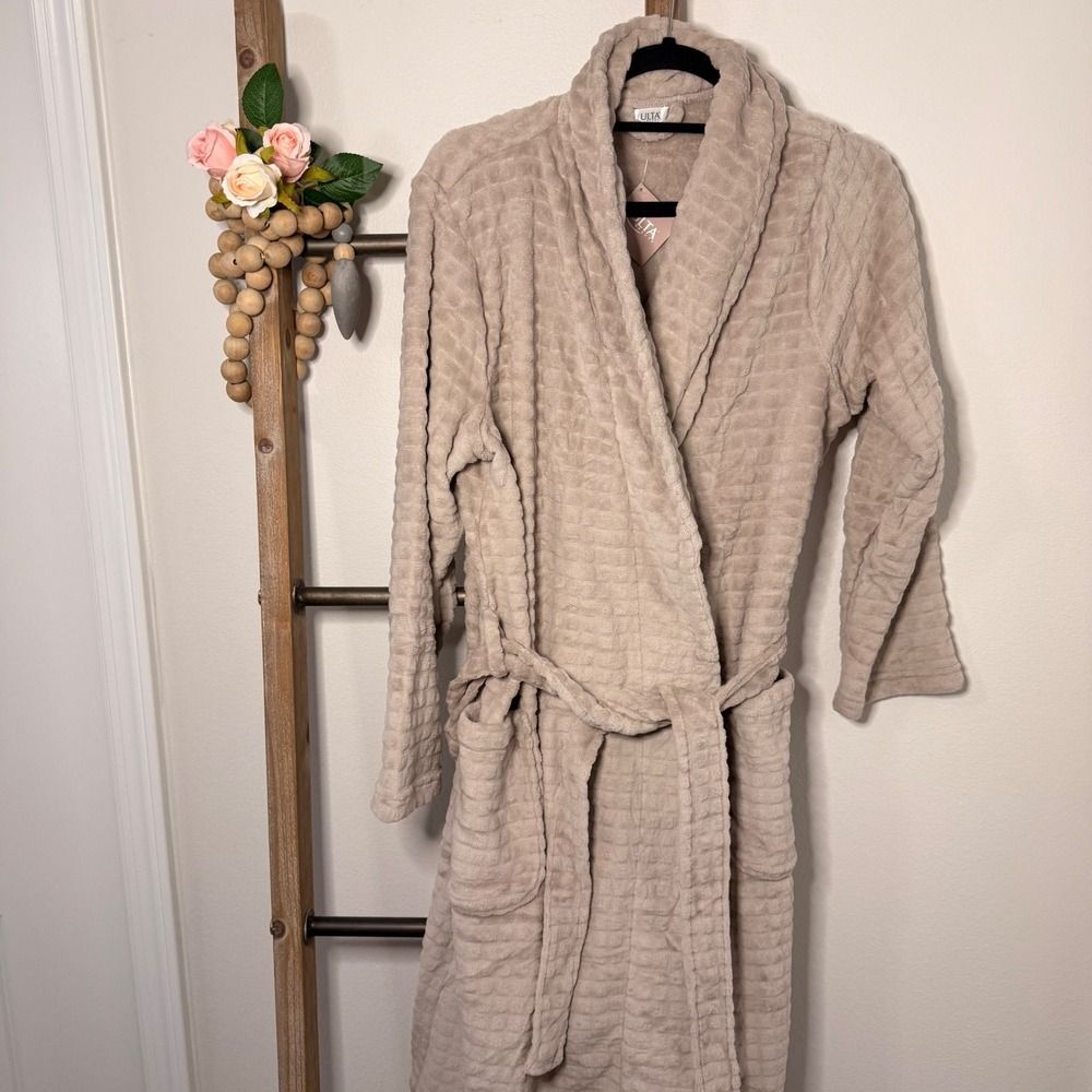 Ulta Lounge Plush Waffle Knit Robe Bathrobe Beige Cozy Loungewear Large XL - Picture 3 of 10